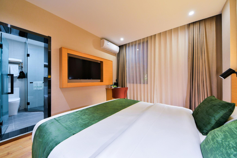 Bedroom 2, Green Tree Inn Dali Railway Station Erhai Park, Dali Bai