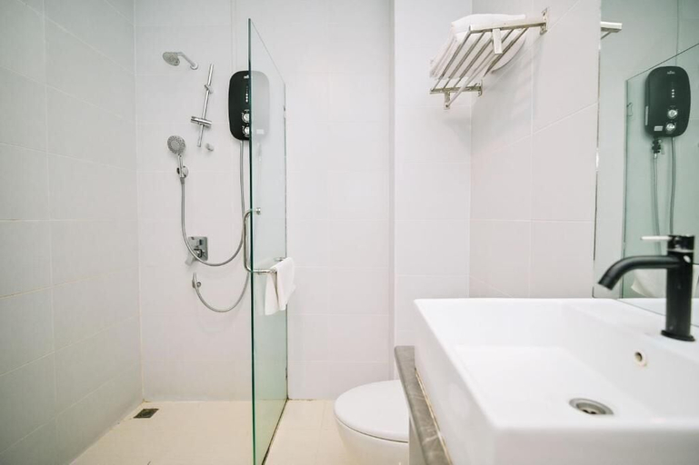 Bathroom 5, Kingston Hotel 5 @ Chow Kit, Kuala Lumpur