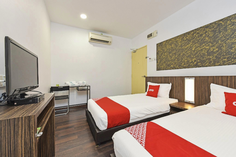 Bedroom 3, 4S Hotel, Muar