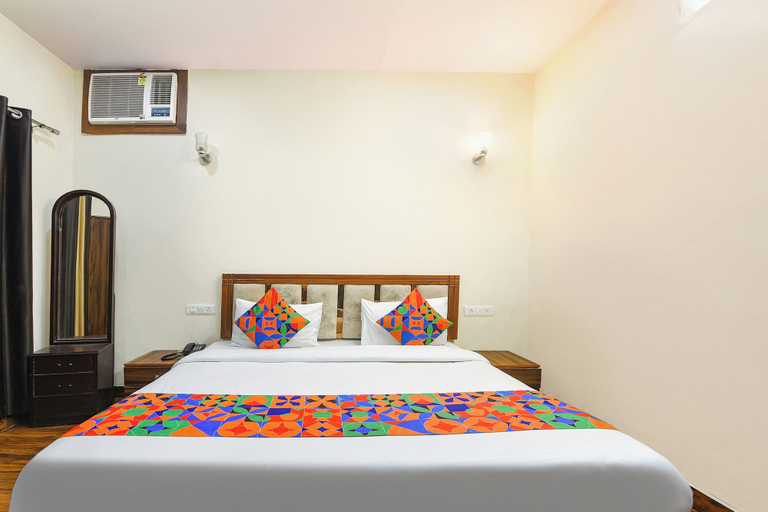 Room 2, Fabhotel Badal Inn, Delhi