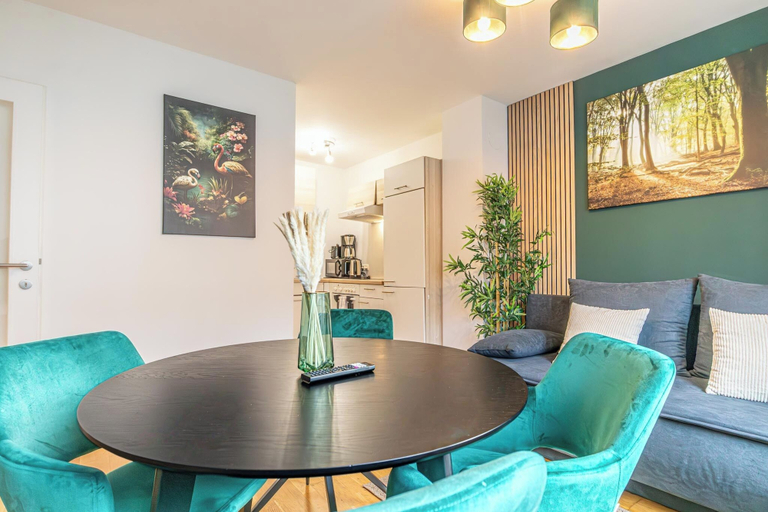 Living room 5, City Center Metro 1BR 1LR King Bed, Wien