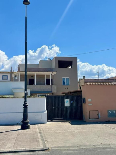 Exterior & Views, Casa Romano SeaFront, Rome