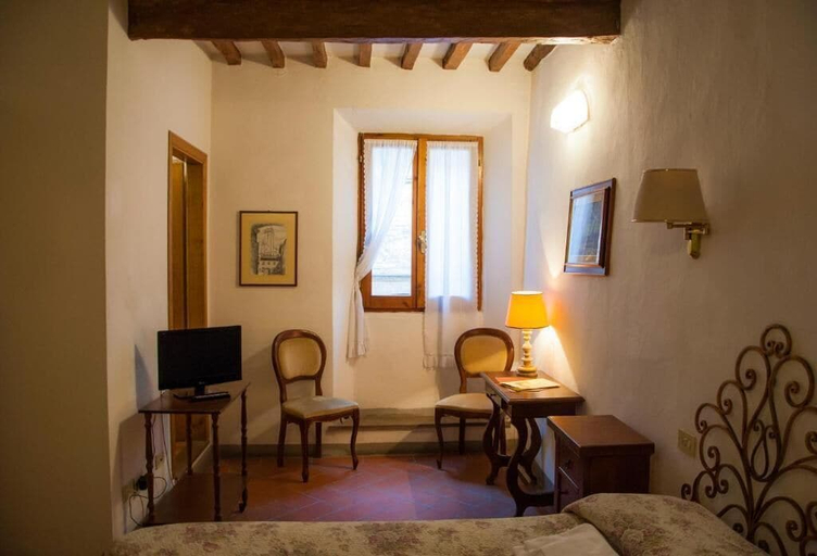 Room 4, Locanda Il Pino, Siena