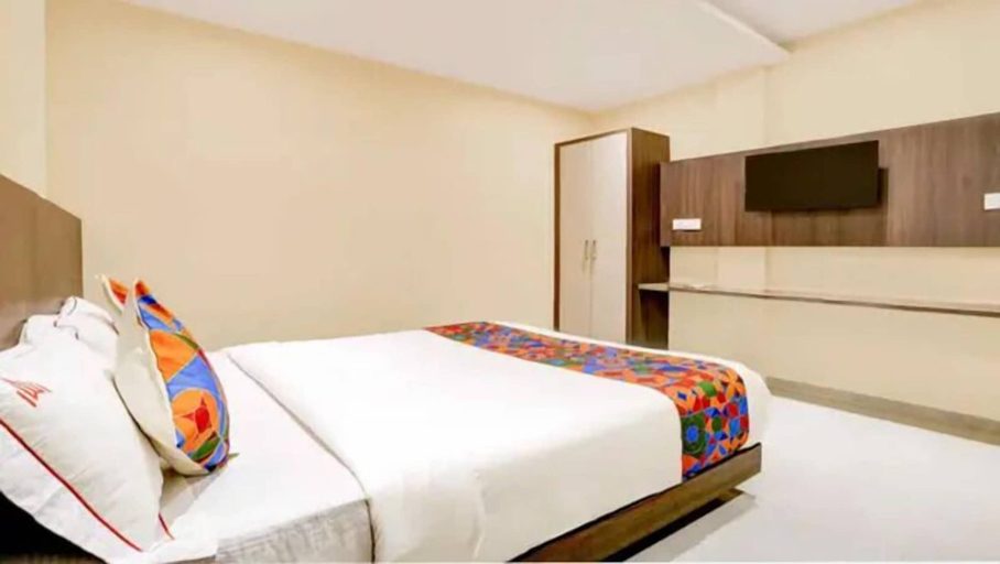 Room 3, Fabhotel Casa Royal Residency, Mumbai Suburban