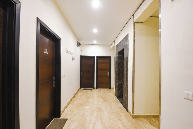 Lobby 4, FabHotel Monsella, Gurgaon