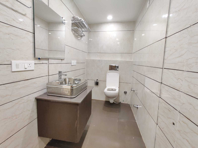Bathroom 3, Hotel M.K, Pathankot