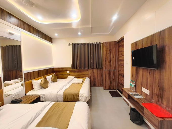 Room 4, Hotel Vistara, Ujjain