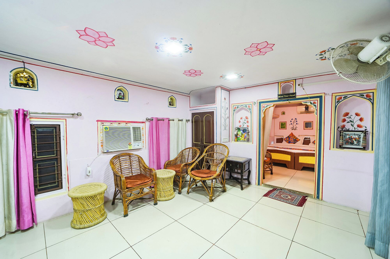Living area 3, Fabhotel Khandaka Mahal, Jaipur