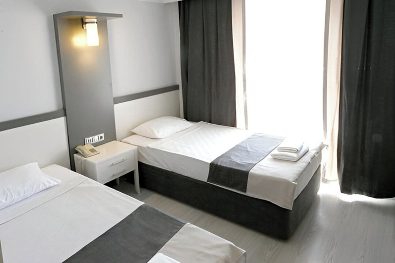 Room 3, HOTEL ROXX ROYAL, Kuşadası