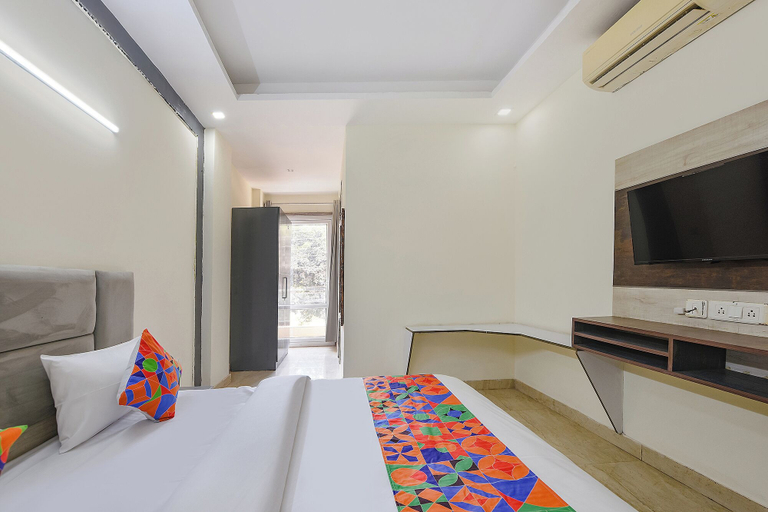 Room 2, Fabhotel Ostan Stayz, Gurgaon