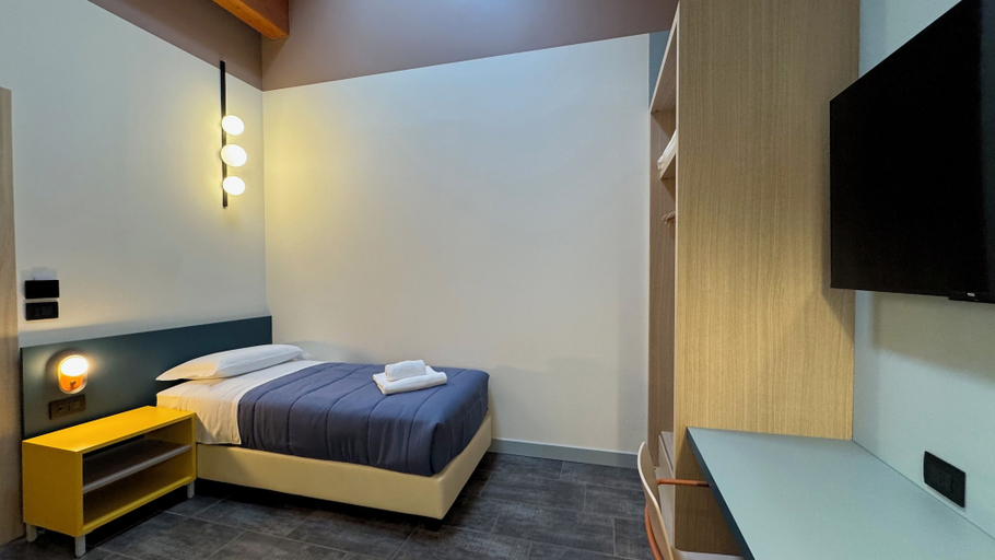 Bedroom 3, HC Hotel Manerbio Loft, Brescia