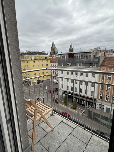 Balcony, Stylish 1BR Apt Balcony AC City Center, Wien