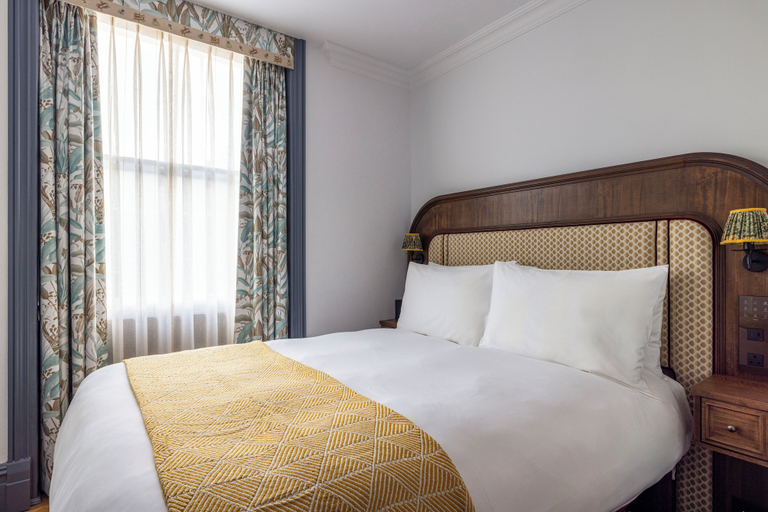 Room 3, Bertrand's Townhouse, London
