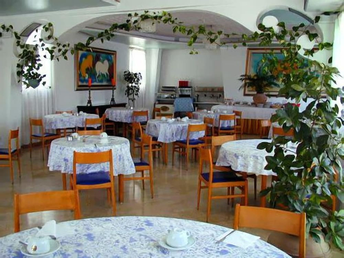 Food & Drinks 4, Vello d Oro, Messina