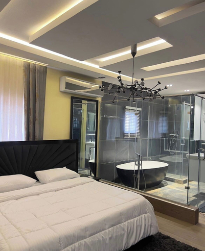 Room 2, Pine Crest Hotel and Suites, AbujaMun