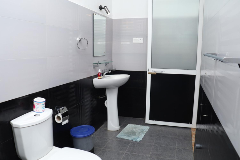 Bathroom 3, SEENBEST Ella, Ella