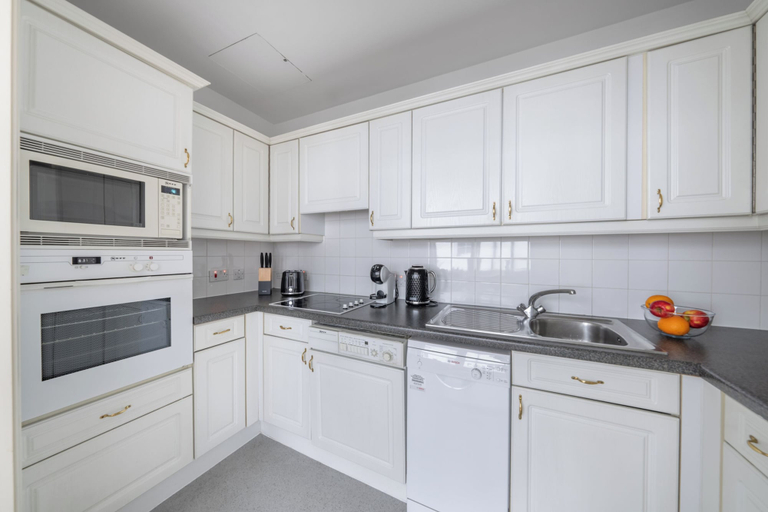 Others 5, Holborn 1BR Near Chancery Lane, London