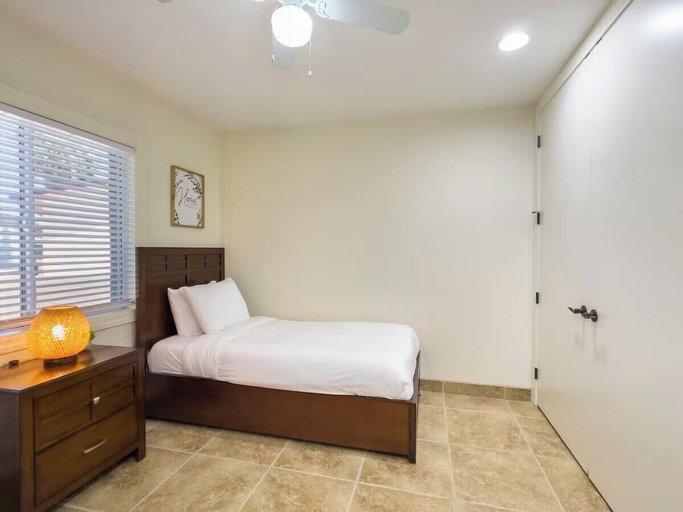 Room 5, Chandler oasis with pool & hot tub, Maricopa