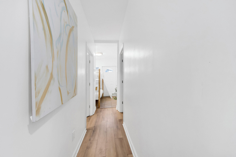 Interior 4, Luxury 3 BR Near NYC with Easy Parking, Westchester