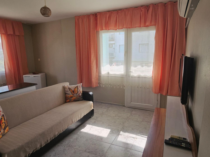 Others 3, NESELI APART BAHCE CAFE, Seferihisar