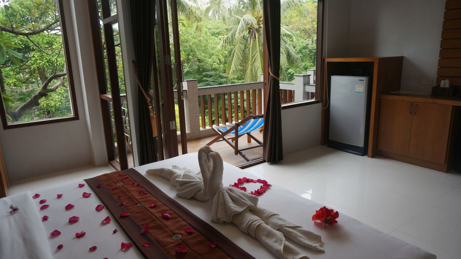 Bedroom 3, Lanta Intanin Resort, Ko Lanta