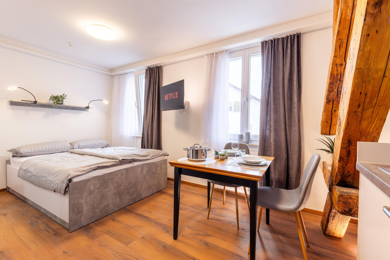 Room 2, Weisser Ochsen - smart living by corents, Ostalbkreis