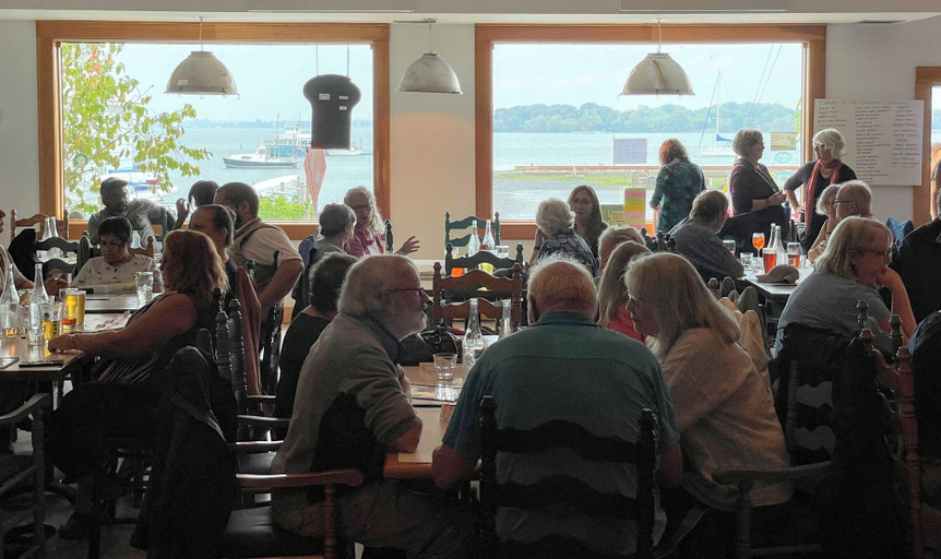 4, Hotel Wolfe Island, Lake Ontario