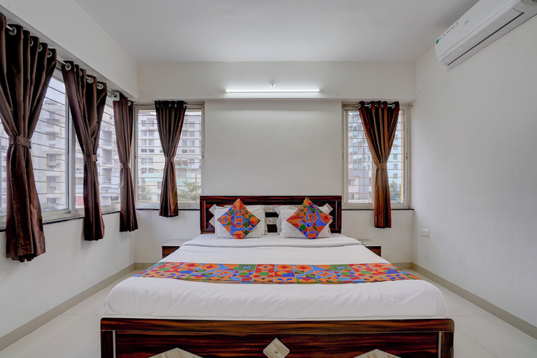 Room 3, Fabhotel Amber Palace, Pune