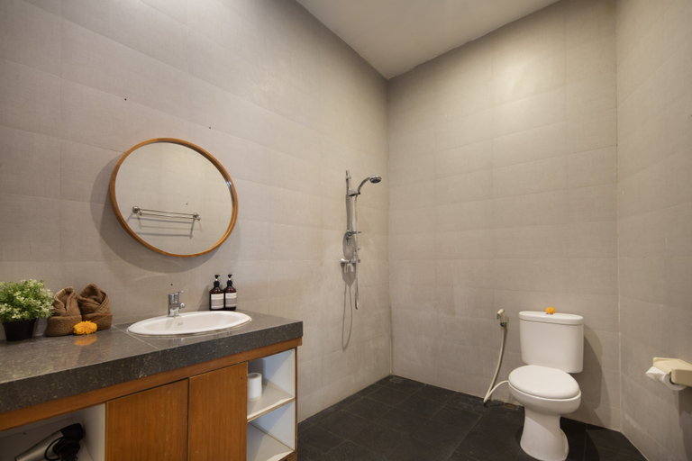 Bathroom 4, Red Lotus Villa Seminyak, Badung