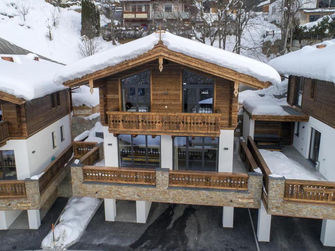 Exterior view 1, Family Chalet Escape in the Alps, Zell am See
