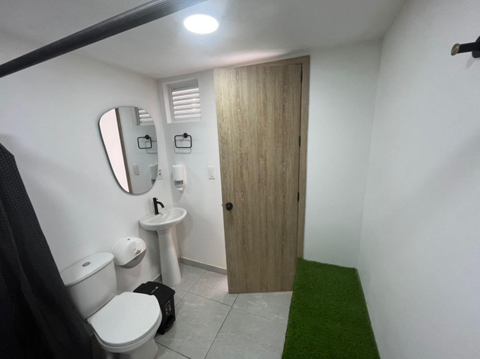 Bathroom 4, Hotel San Gil House, San Gil