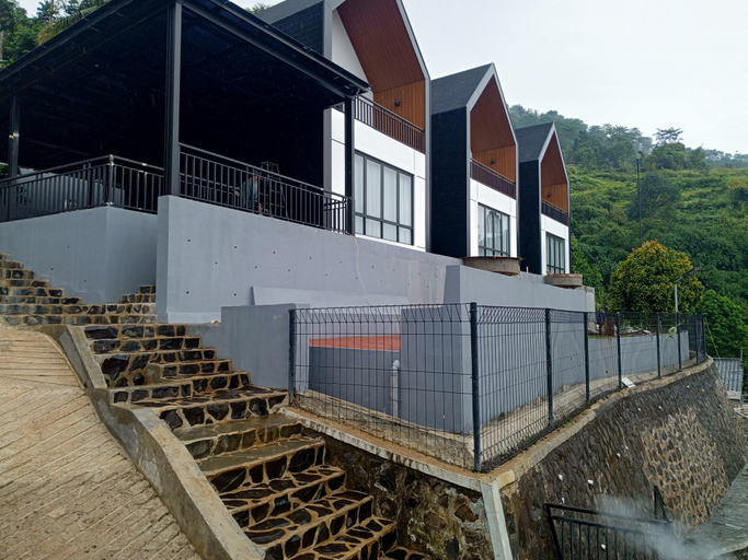 Anemos Resort Room Type - Family Cottage Mountain View
