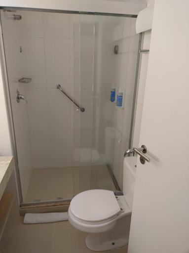 Bathroom 4, Stay Inn Santos Sua acomodacao com cara de Hotel, Santos