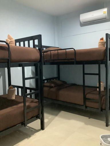 Others 4, Evergreen Guest House, Phanom