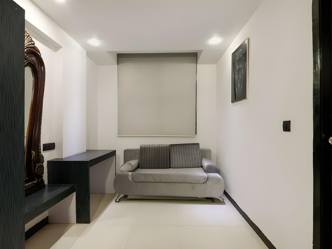 Bedroom, Rendezvous Resorts Aurangabad, Aurangabad