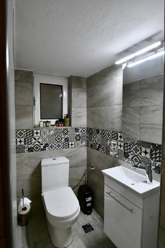 Bathroom, Kolonaki Spacious 1 Bd Apt with Outdoor Patio, Attica