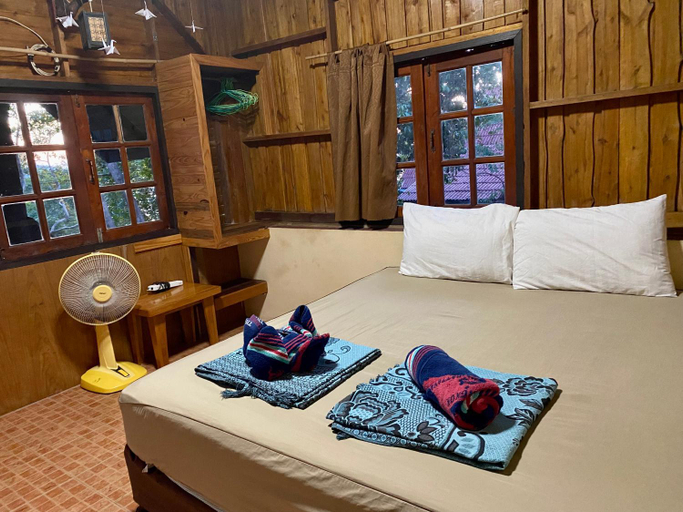 Bedroom 3, Sea Rock Hotel, Ko Phangan