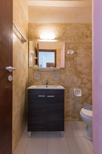 Bathroom 3, Anezina Villas, South Aegean
