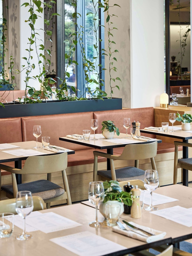 Food & Drinks 5, Vibe Hotel Melbourne Docklands, Melbourne