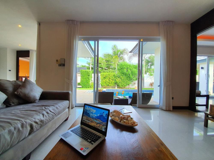 5, Lipa Talay Hok, Ko Samui