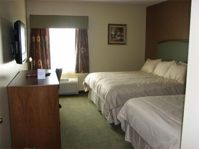 Bedroom 2, Randolph Inn and Suites, Randolph