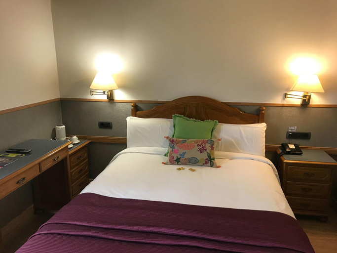 Bedroom 3, Hotel Artetxe, Vizcaya