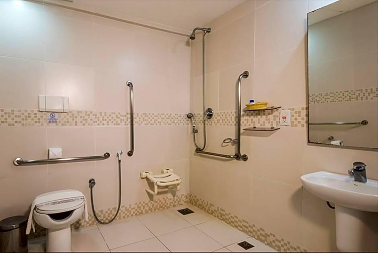 Bathroom 5, Coral Plaza Apart Hotel, Natal
