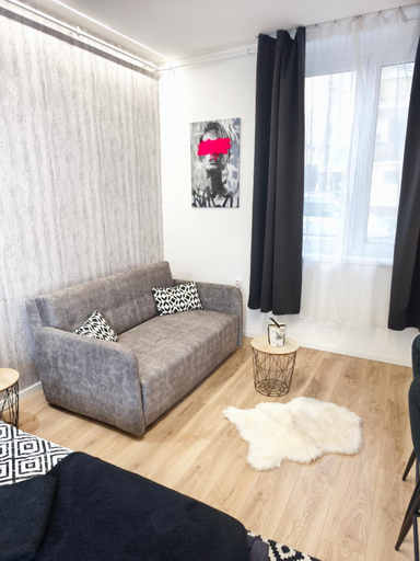 Others 5, Belvarosi Lux Apartman, Vásárosnamény