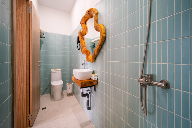 Bathroom, Danka Luxury Villa, Batam