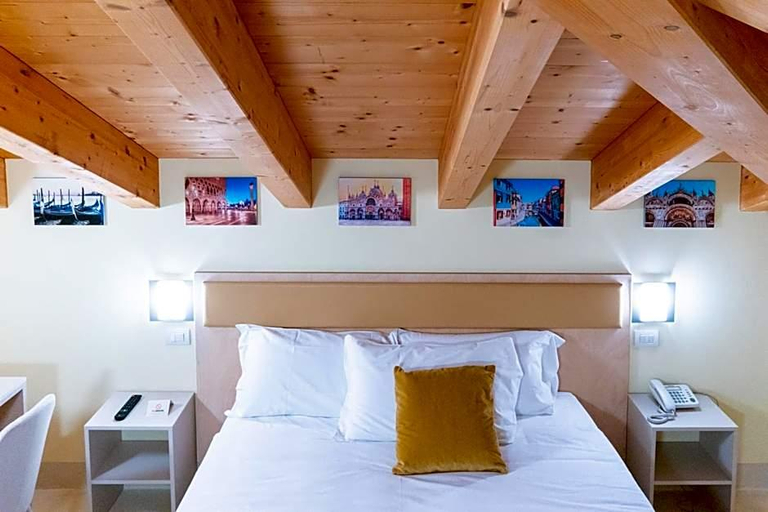 Bedroom 3, Hotel Autoespresso, Venezia