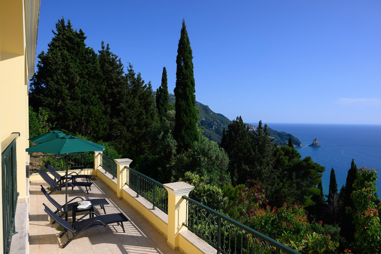 Balcony/terrace 2, Nisos Sunset Apartments Agios Gordios, Ionian Islands