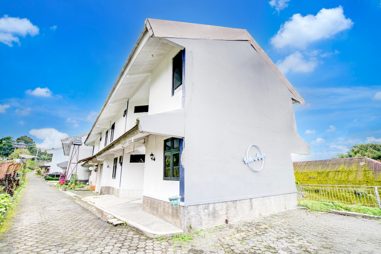 Exterior & Views 2, Collection O Puncak Near Kota Bunga Formerly Villa Gunung Agape, Bogor