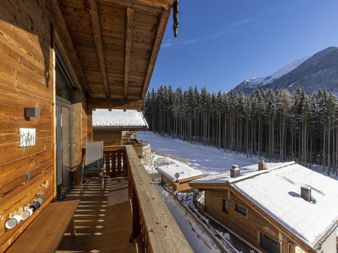 Surrounding environment 3, Cozy Mountain Chalet with sauna, Zell am See