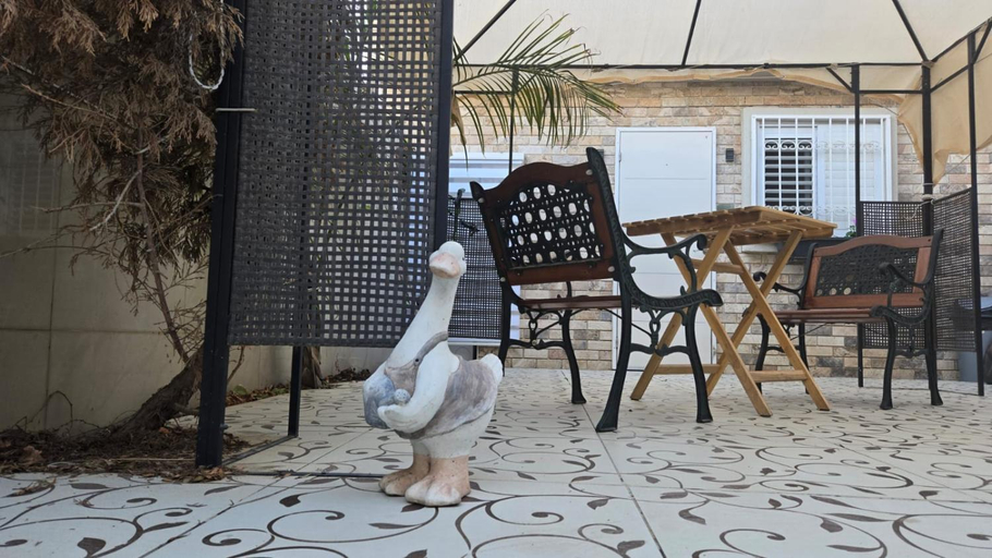 Others 5, Shahal Apartments